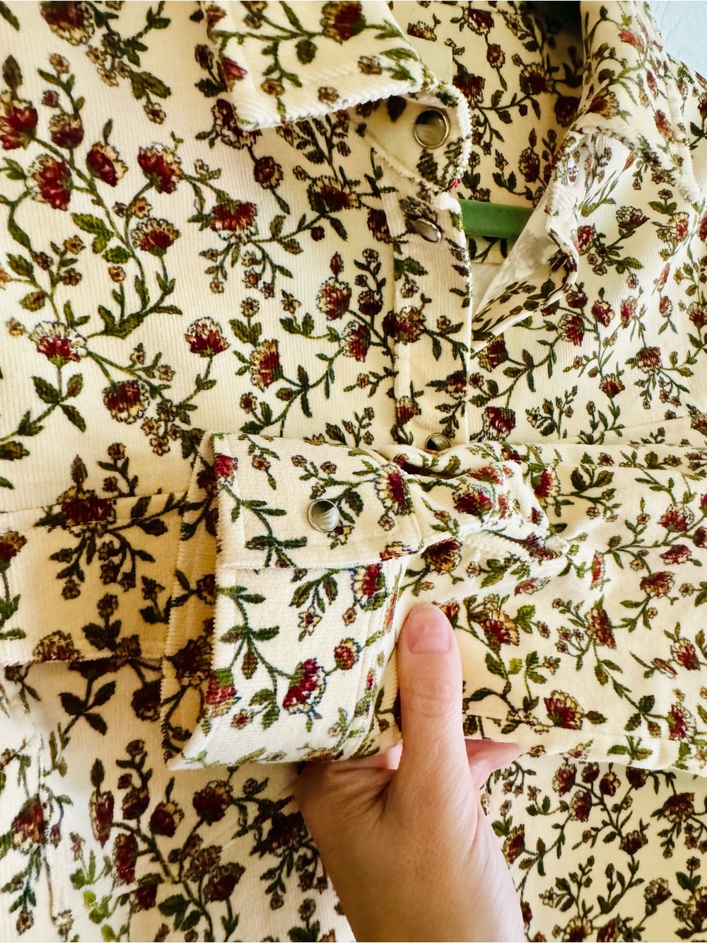 Sezane Corduroy Floral Shirt EUC Size 36/4/S - Picture 5 of 9